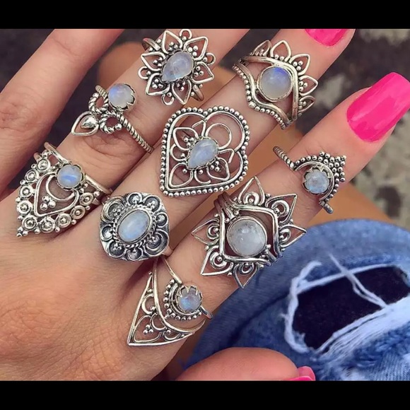 Jewelry - Moonstone Like, Bohemian Midi Style Ring Set